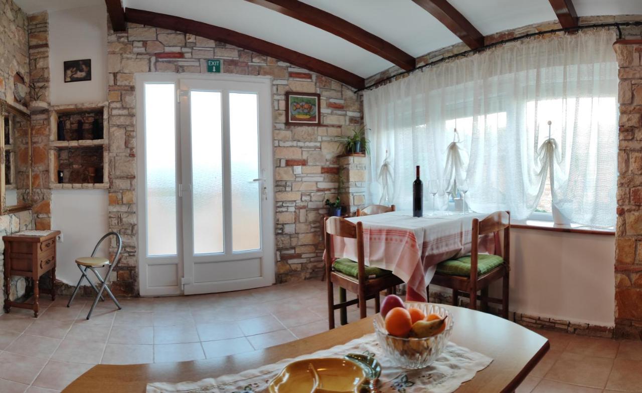 Apartment Istra Near Beach Rovinj Exterior foto